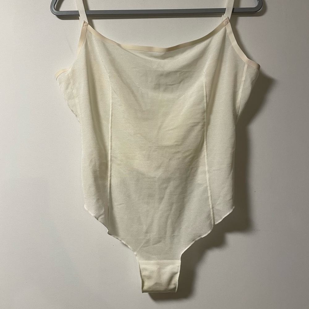 Skims Sheer Sculpt Body